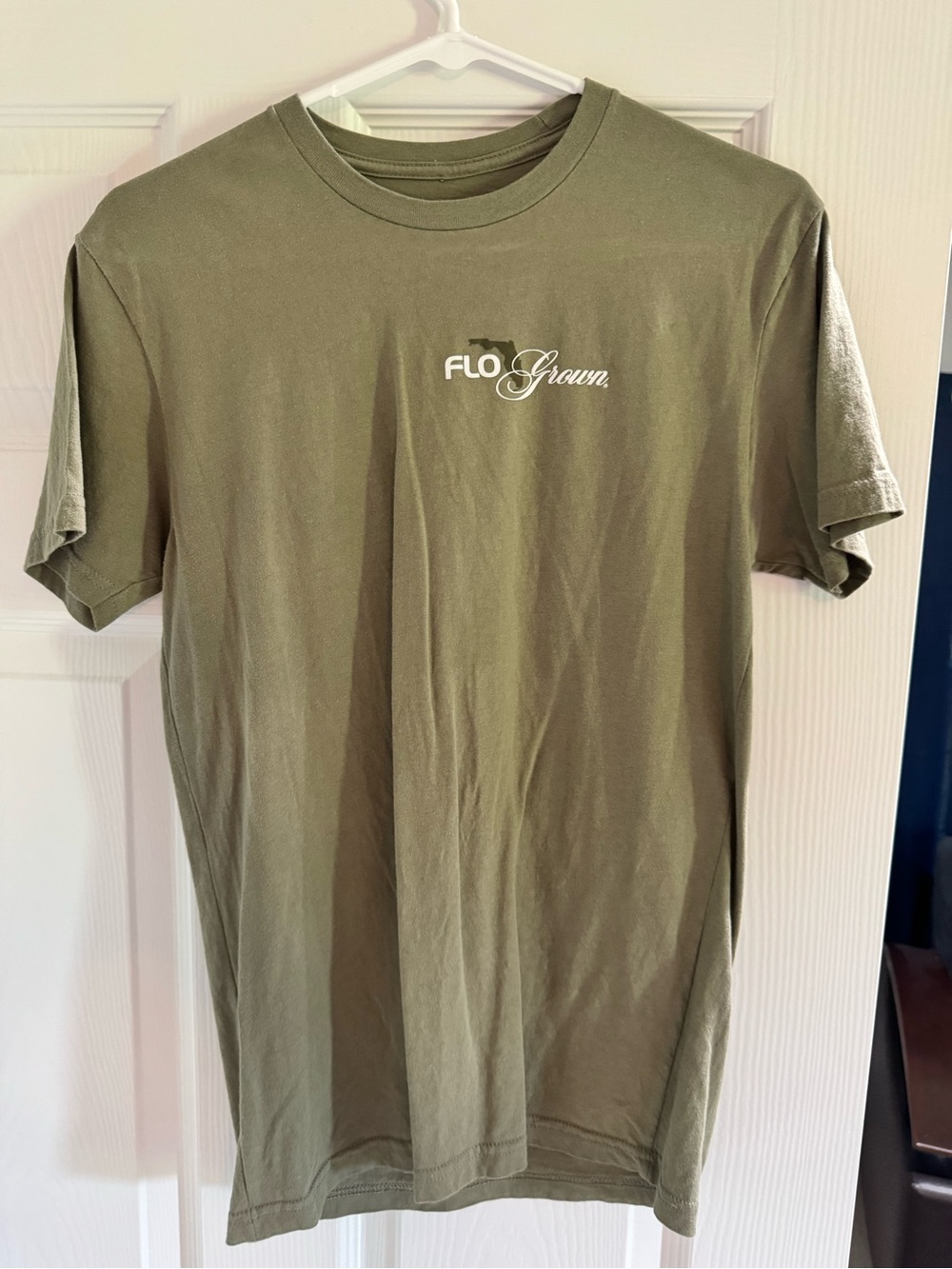 Men's Olive Green FloGrown Lab Tee